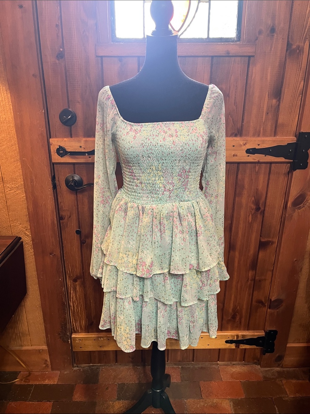 DRESS JUNIOR MEDIUM Almost Famous blue floral peasant style 2292